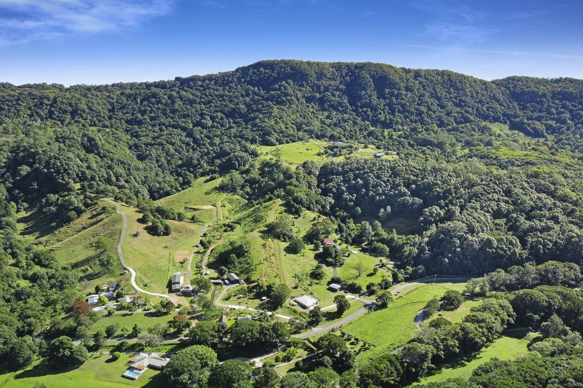 1310 Currumbin Creek Road Currumbin Valley 12