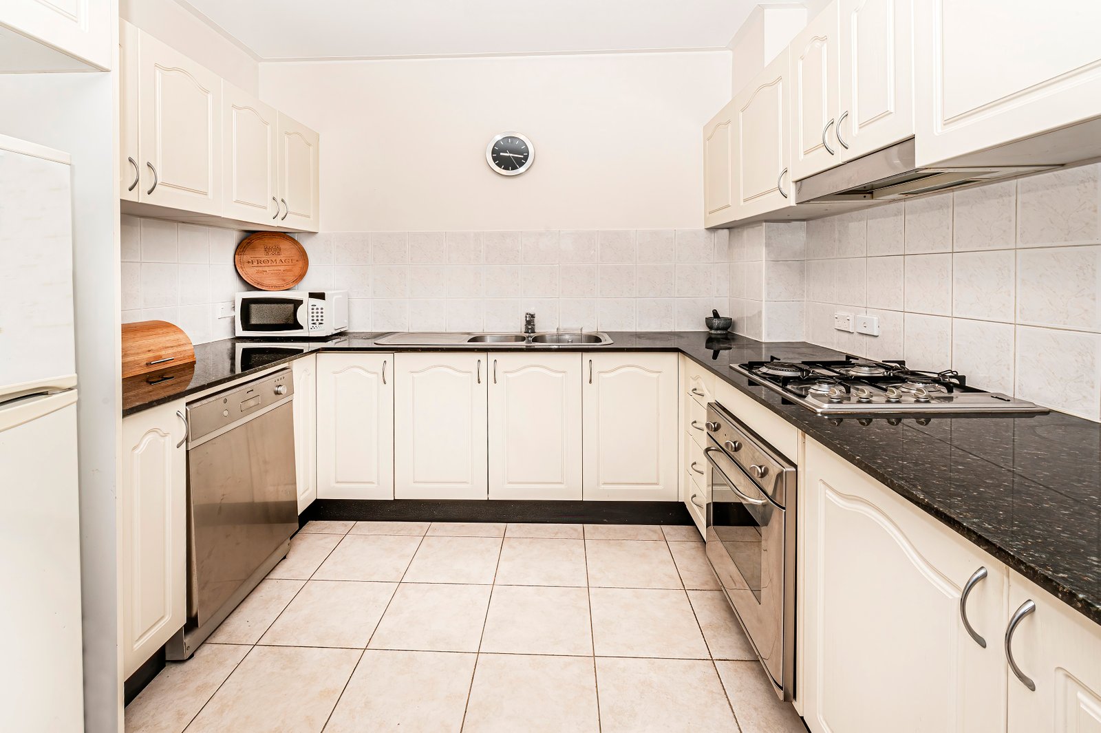 13/1094 Anzac Parade MAROUBRA 3