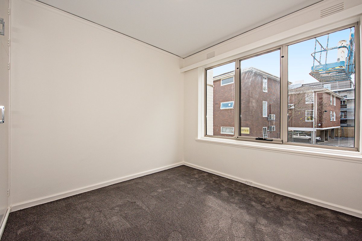 Gallery: 13/112 Riversdale Road