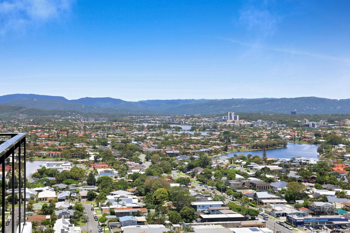 131/1969-1971 Gold Coast Highway Burleigh Heads 15