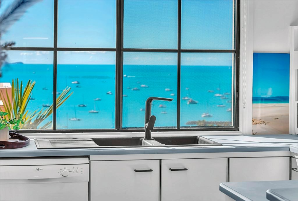 13/12-14 Golden Orchid Drive AIRLIE BEACH 14