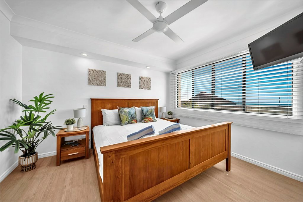 13/12-14 Golden Orchid Drive AIRLIE BEACH 16