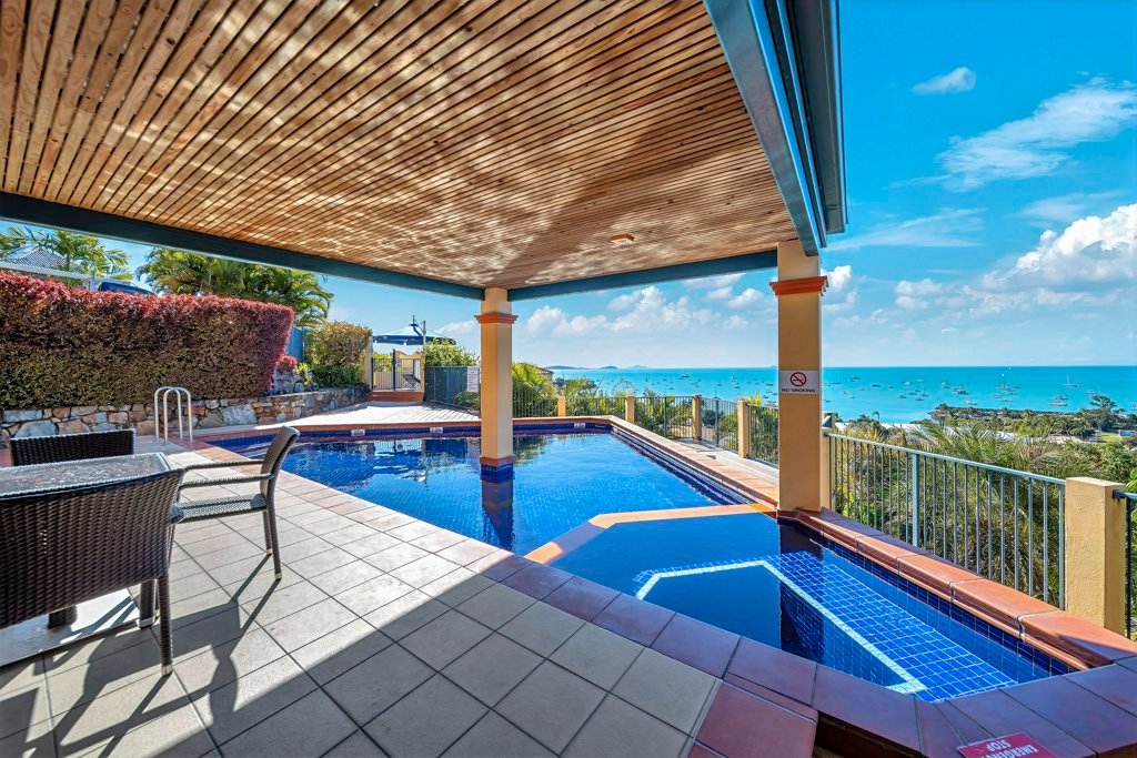 13/12-14 Golden Orchid Drive AIRLIE BEACH 20
