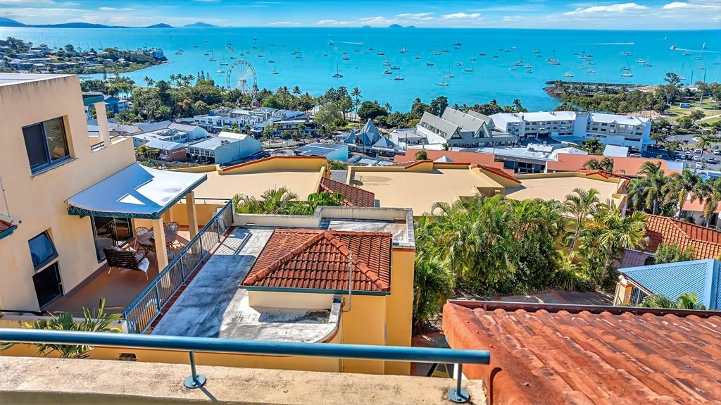 13/12-14 Golden Orchid Drive AIRLIE BEACH 23