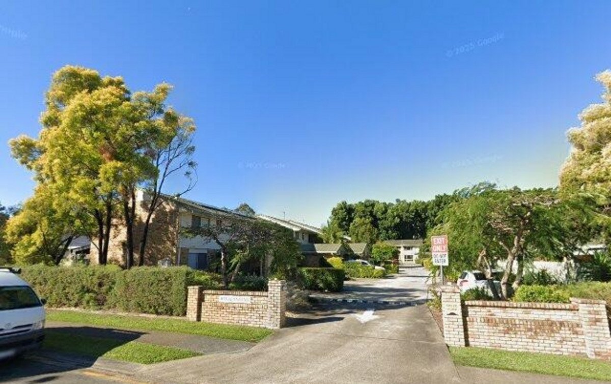 13/12 Bottlewood Court BURLEIGH WATERS 7