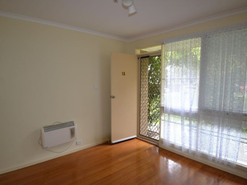 Gallery: 13/12 Warrigal Road