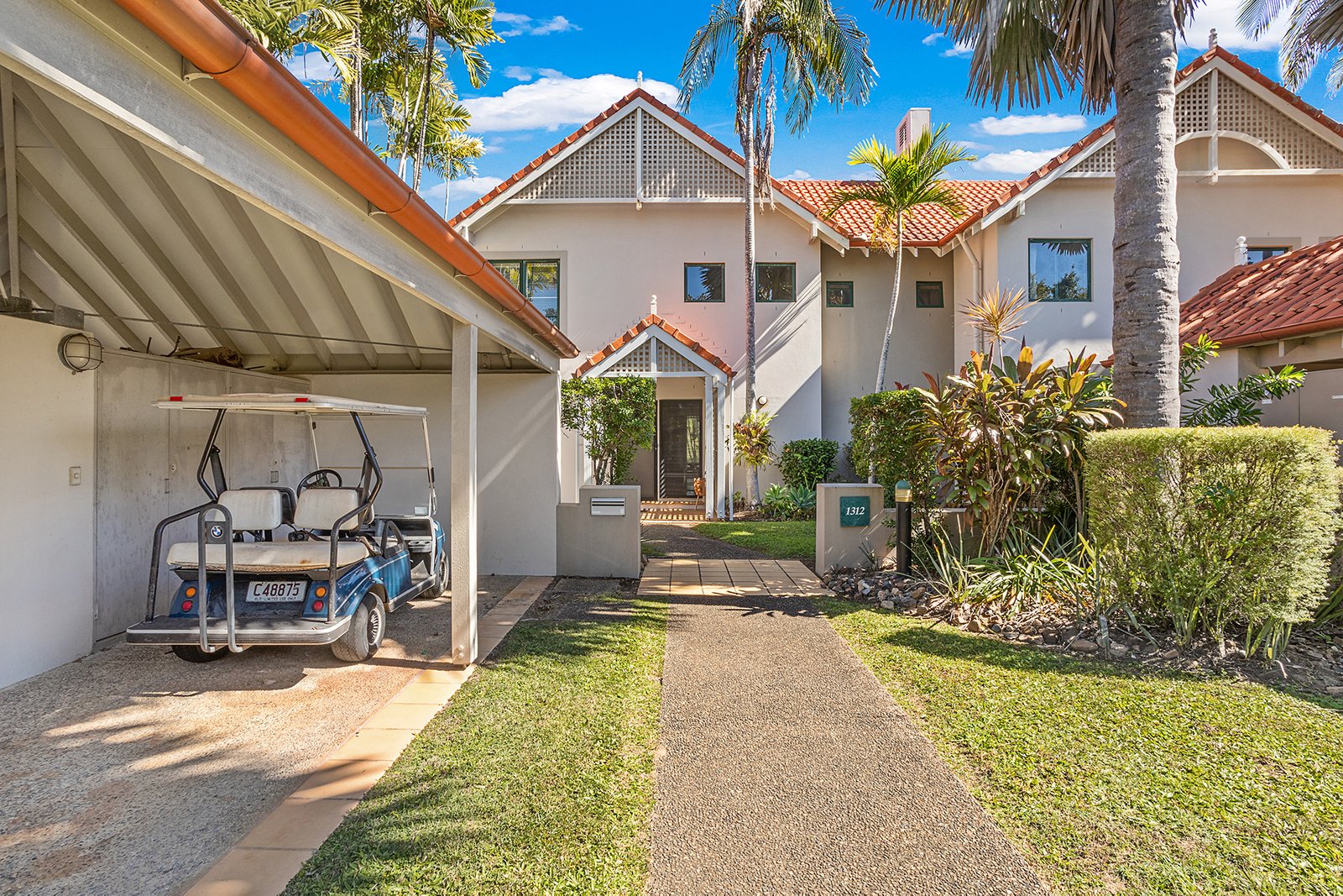 1312/615 Kunapipi Road LAGUNA QUAYS 1