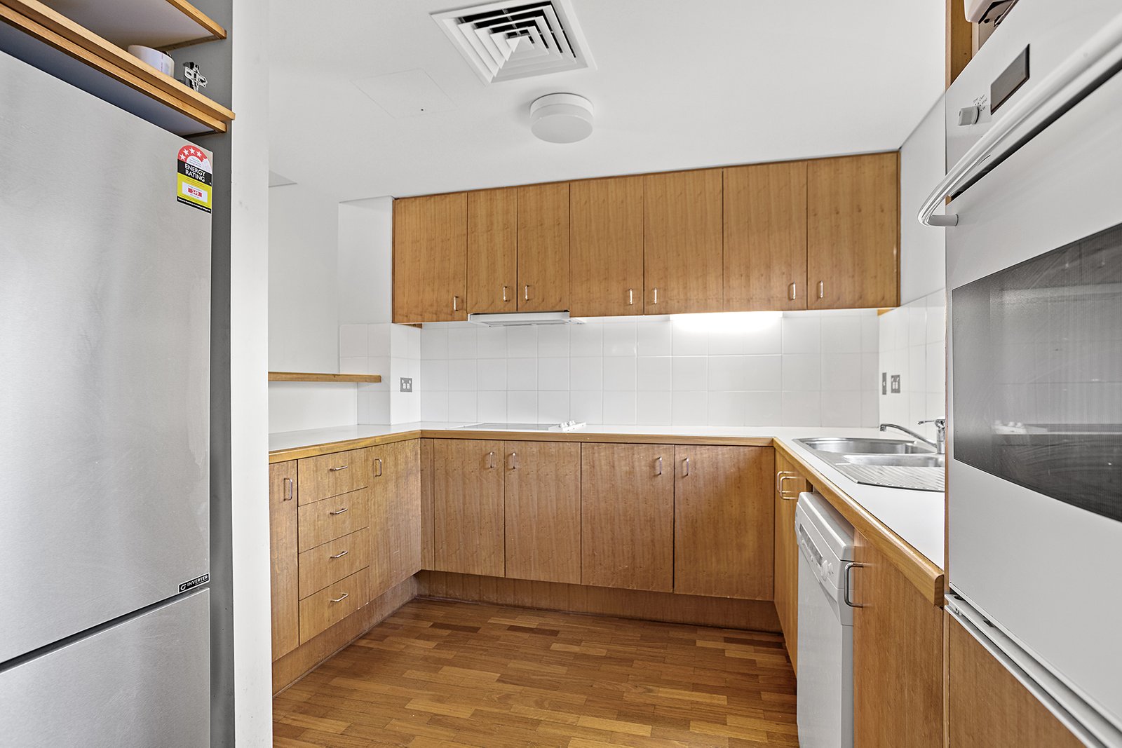 1312/615 Kunapipi Road LAGUNA QUAYS 3