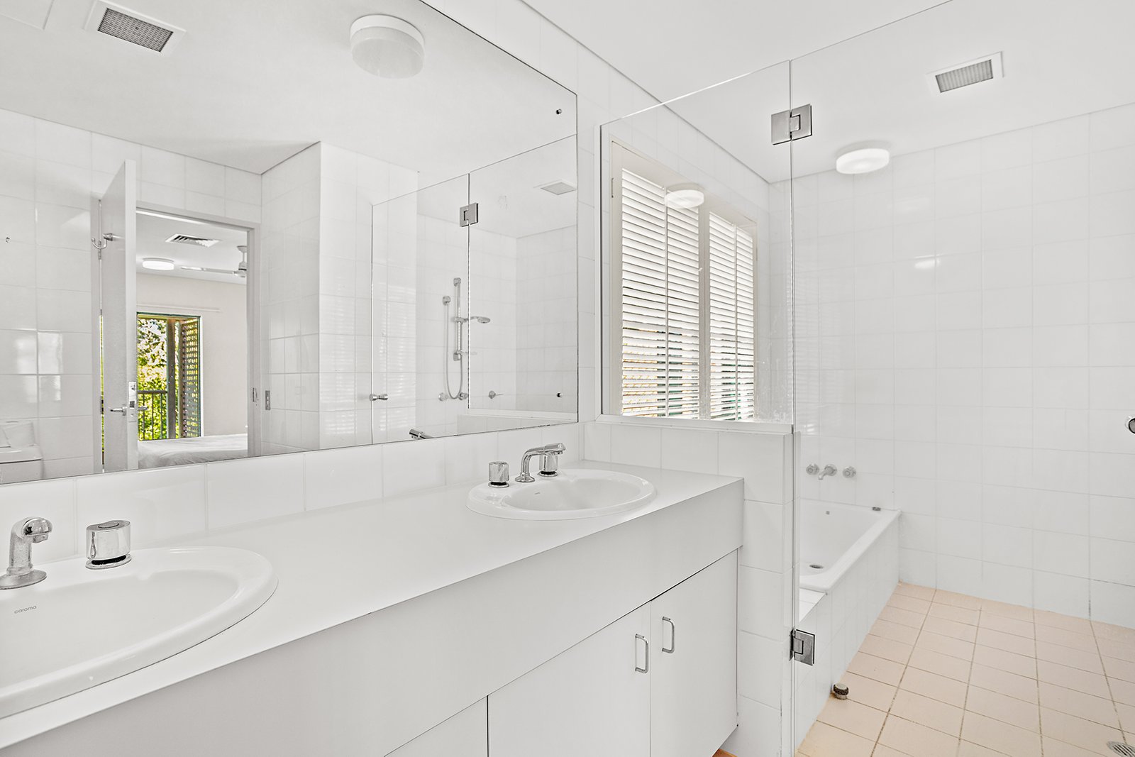 1312/615 Kunapipi Road LAGUNA QUAYS 15