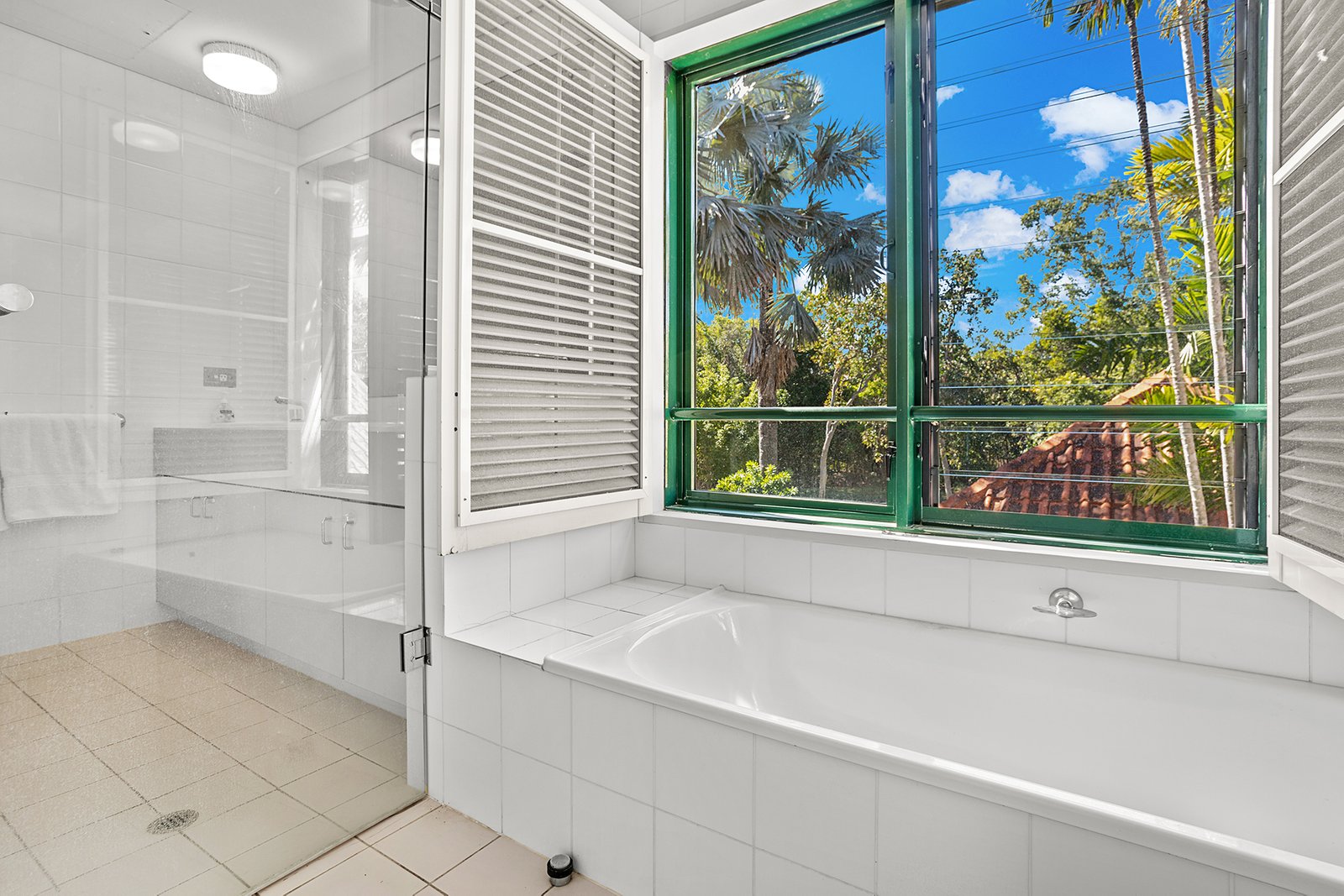 1312/615 Kunapipi Road LAGUNA QUAYS 16