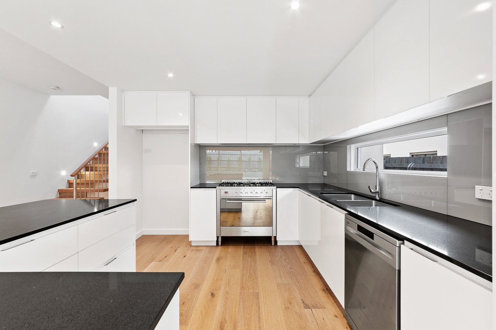 Gallery: 1/313 Jasper Road