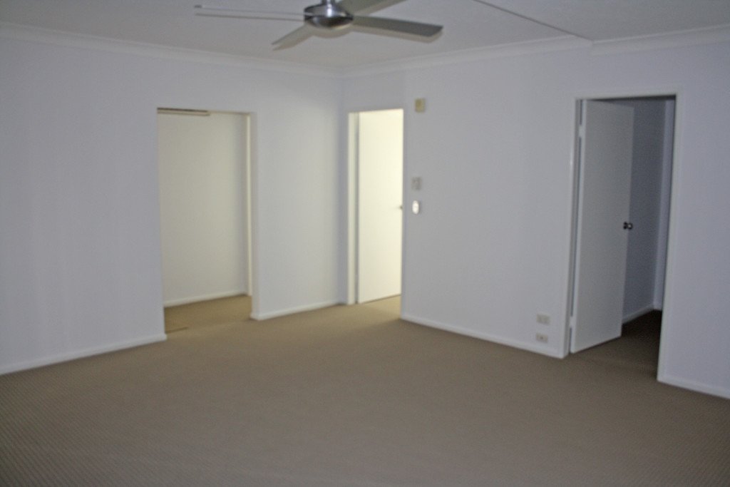 13/1444 Gold Coast Highway PALM BEACH 8