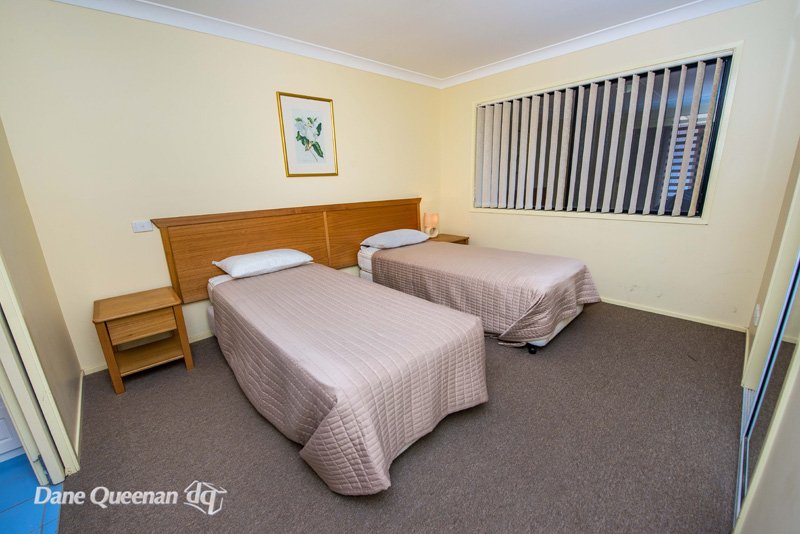 131/5 Horizons Drive SALAMANDER BAY 18