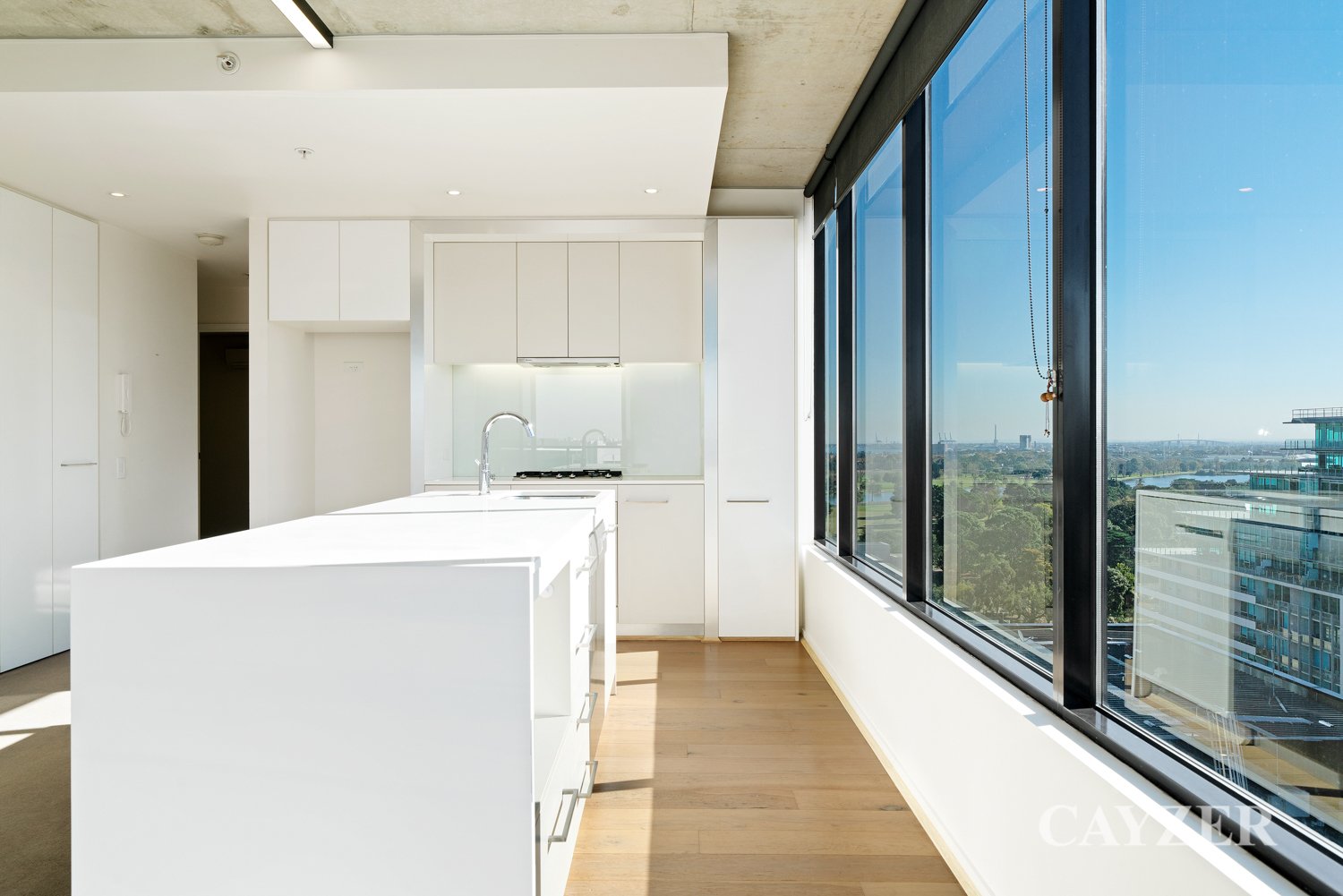 Gallery: 1315/568 St Kilda Road