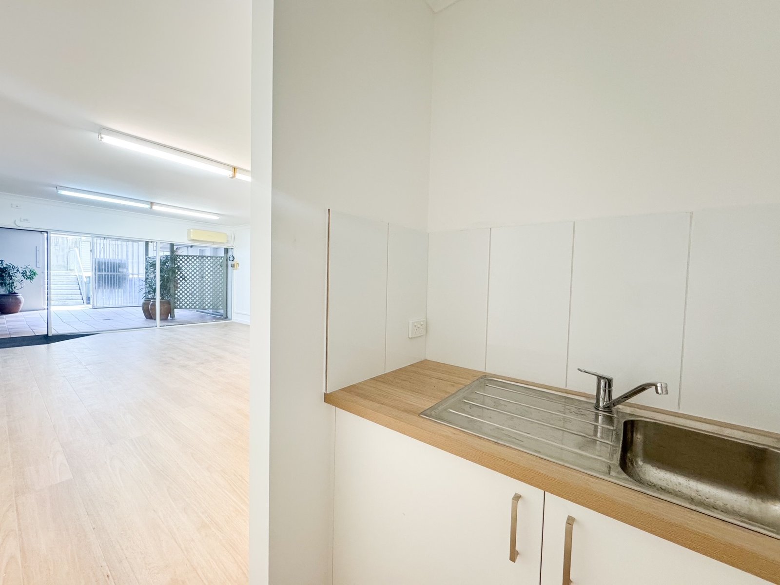 13/17-19 Stockton Street NELSON BAY 6