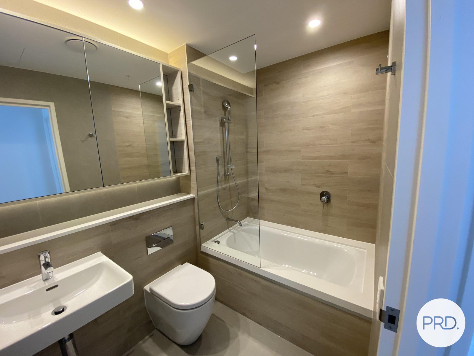 1317/11 Solent Circuit NORWEST 4