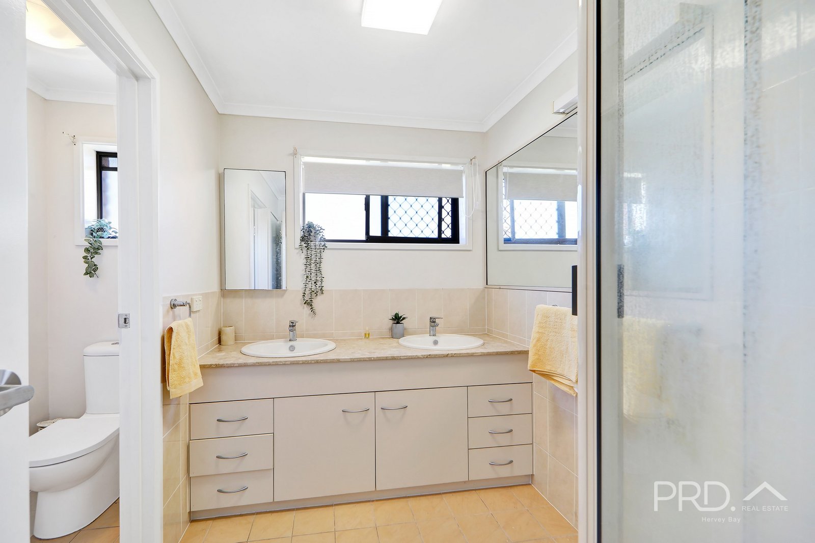 1/318 Esplanade  SCARNESS 21