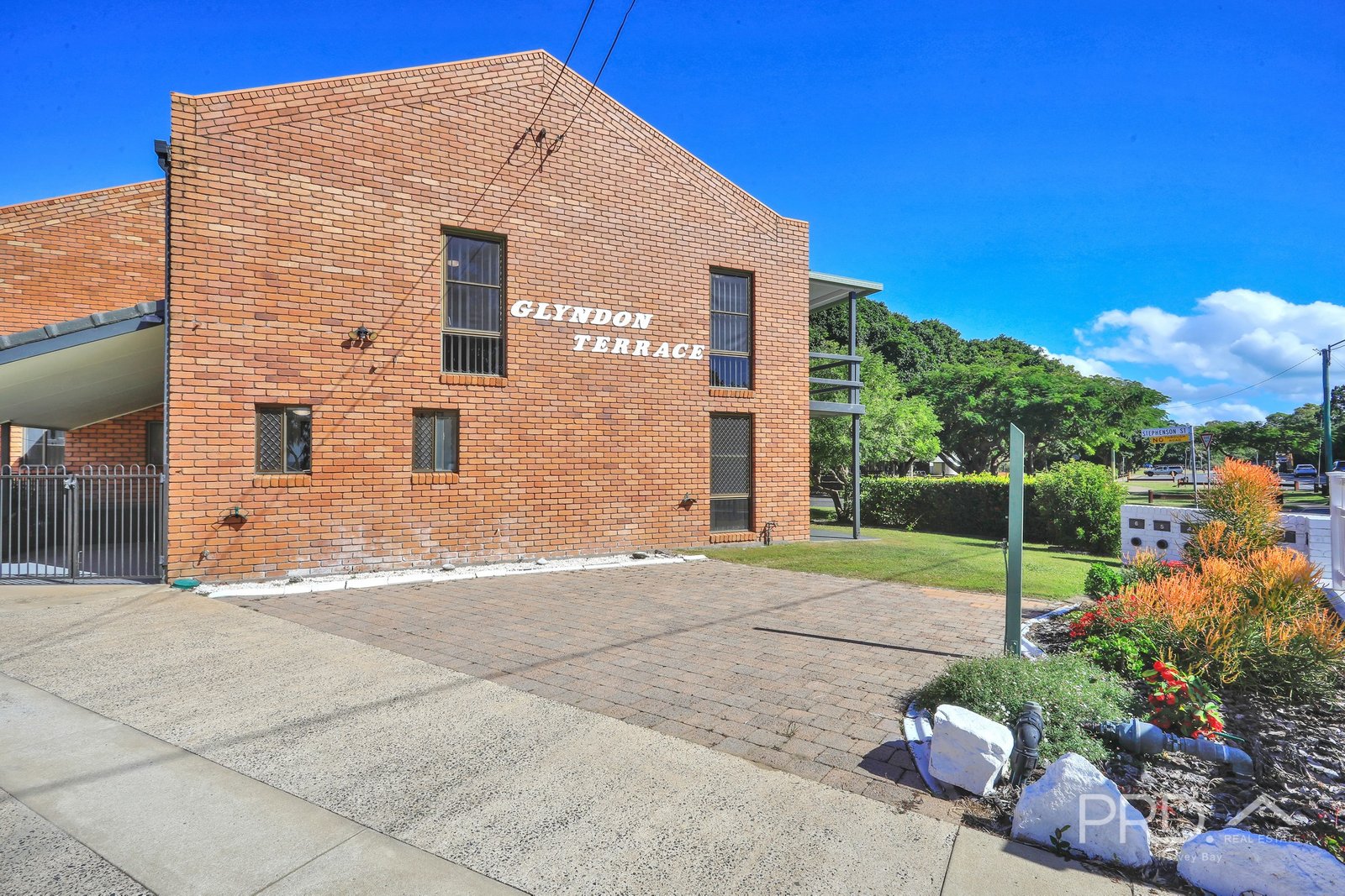 1/318 Esplanade  SCARNESS 25