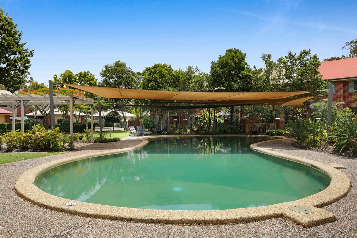 13/18 Tallebudgera Creek Road Burleigh Heads 39