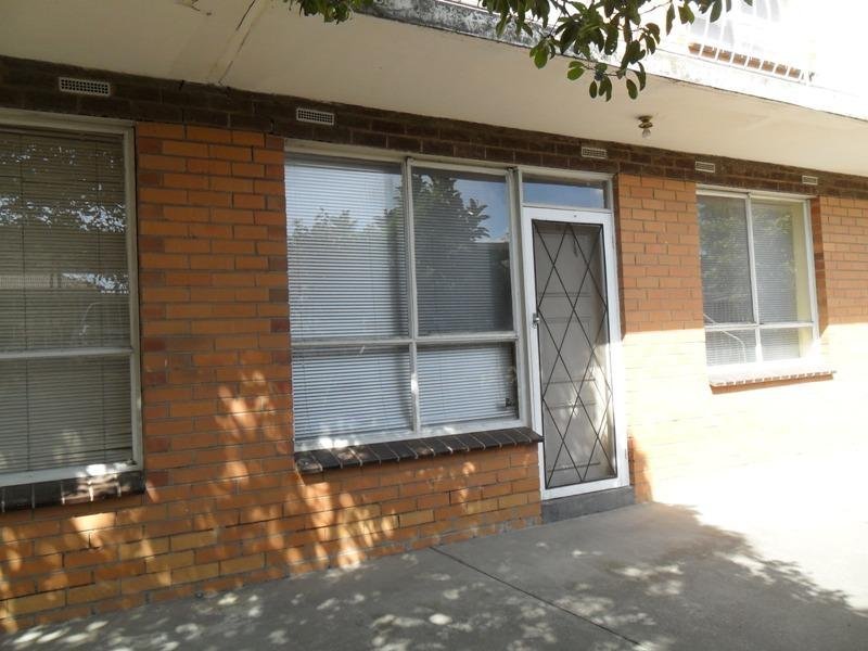 Gallery: 13/181 Geelong Road