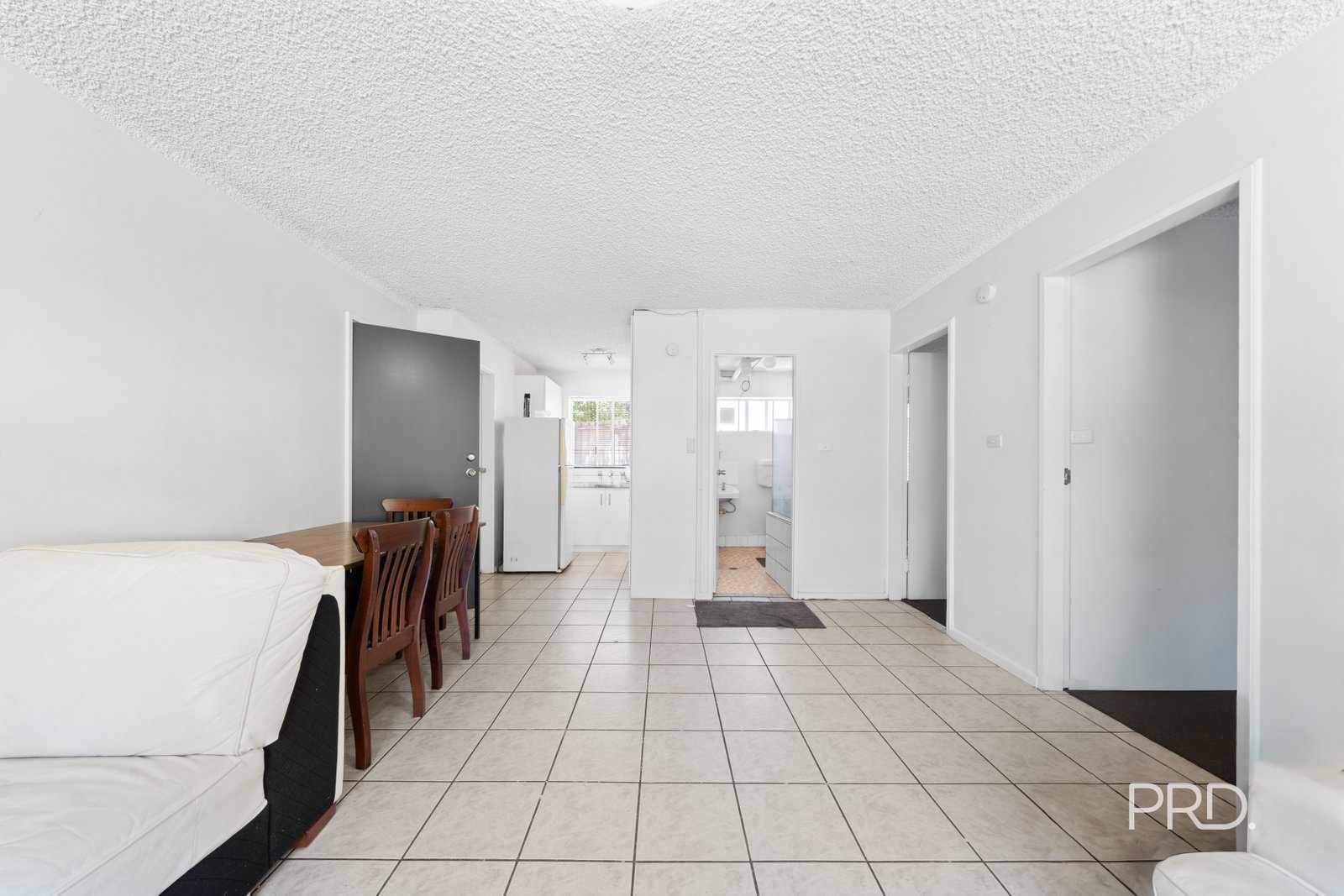 13/189 Lake Albert Road KOORINGAL 3