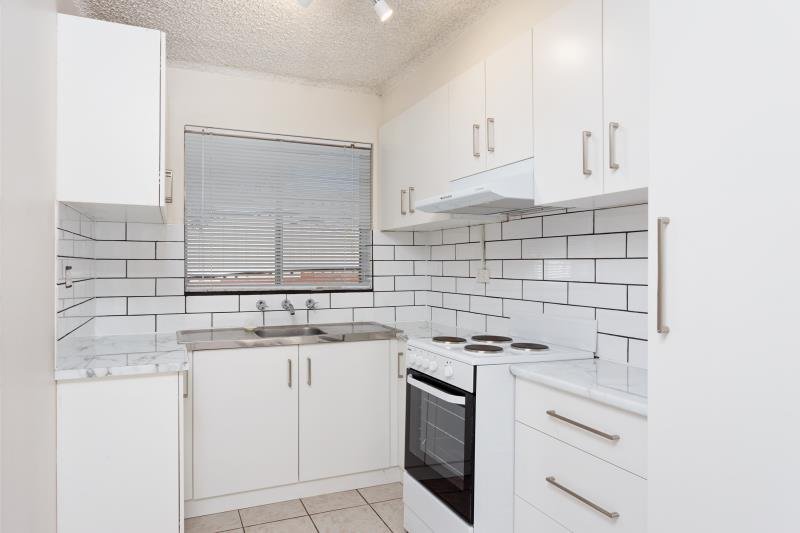 13/189 Lake Albert Road KOORINGAL 3