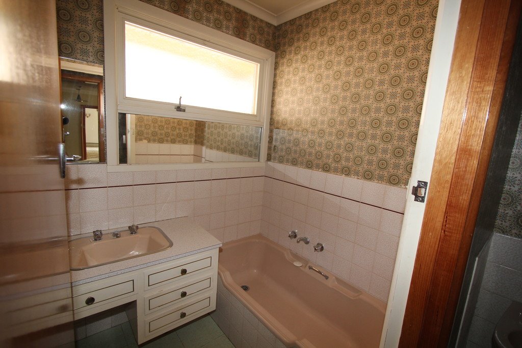 1319B Gregory Street LAKE WENDOUREE 9