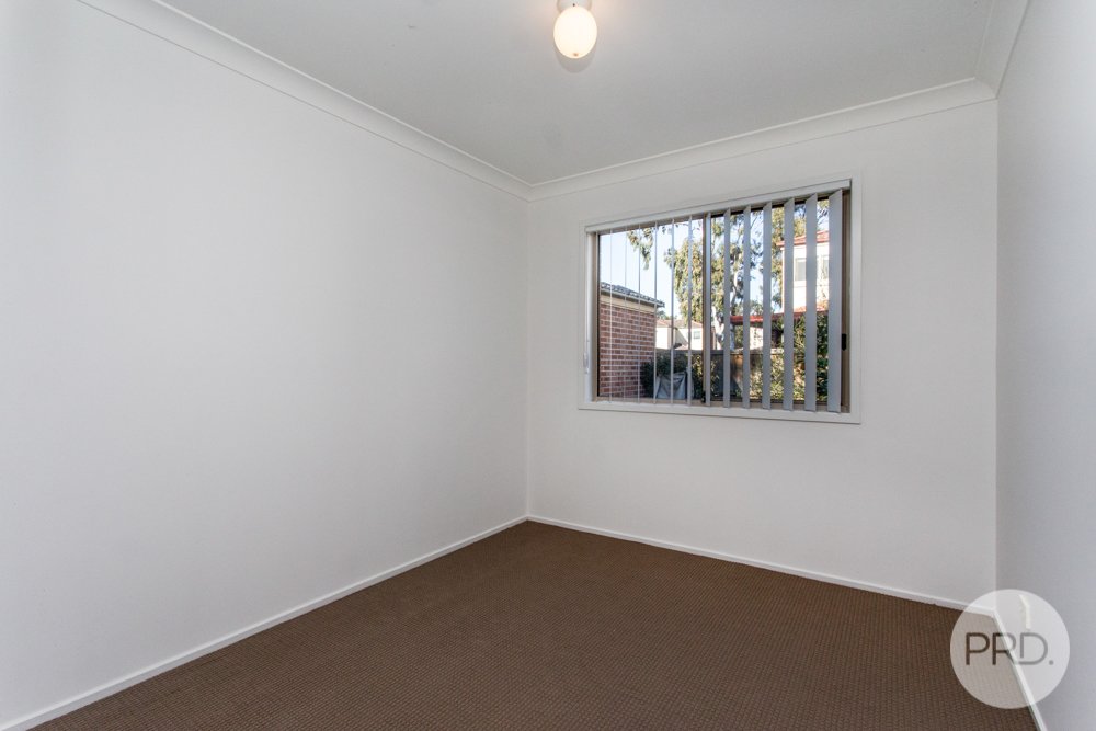 13/2-10 Walker Street WERRINGTON 8