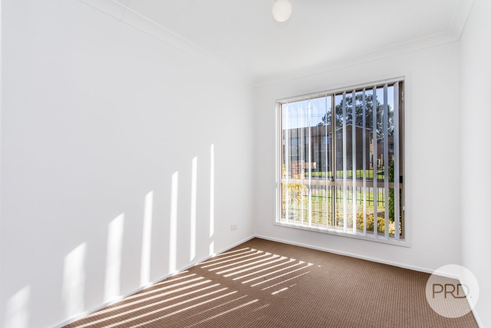 13/2-10 Walker Street WERRINGTON 11