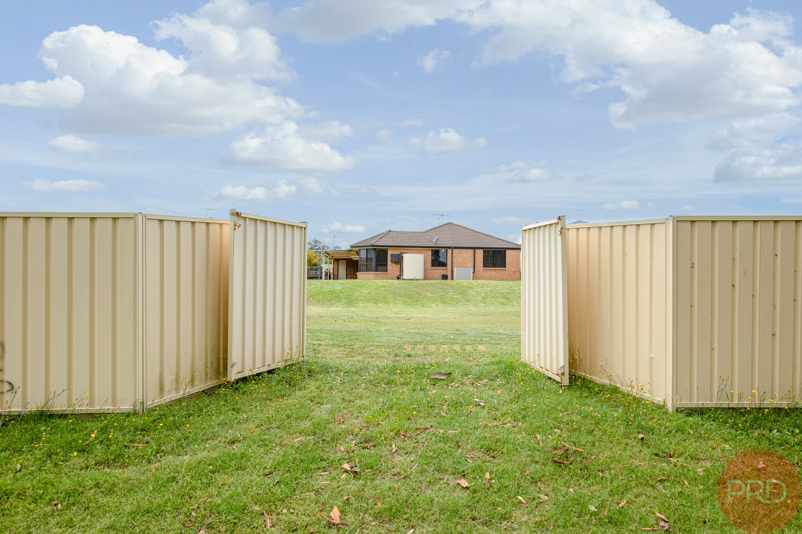 132 Aberglasslyn Road RUTHERFORD 15