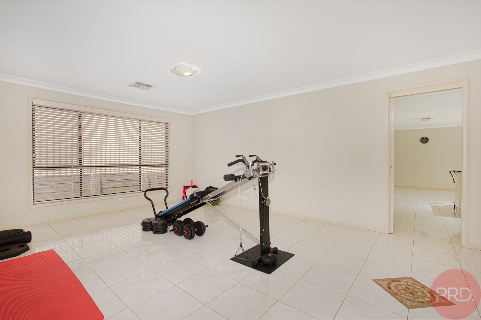 132 Aberglasslyn Road RUTHERFORD 18