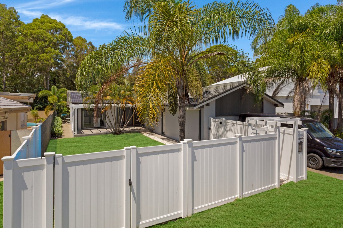 132 Acanthus Avenue BURLEIGH WATERS 6