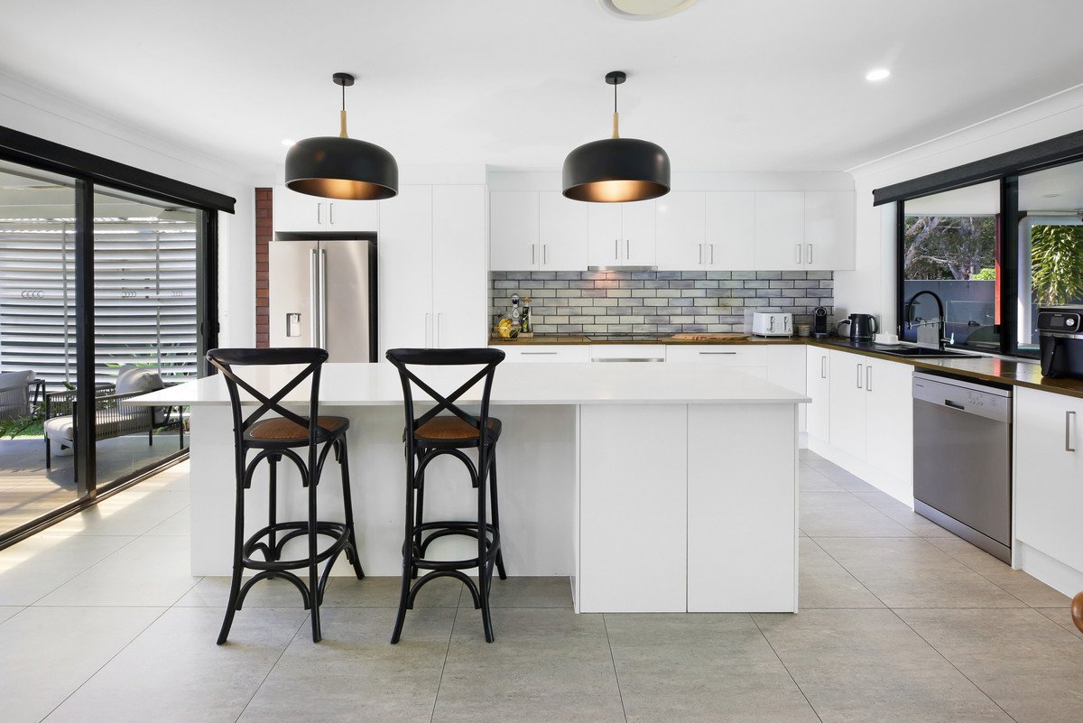 132 Acanthus Avenue Burleigh Waters 12