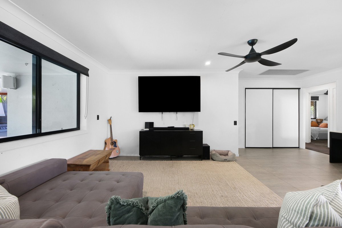 132 Acanthus Avenue Burleigh Waters 18