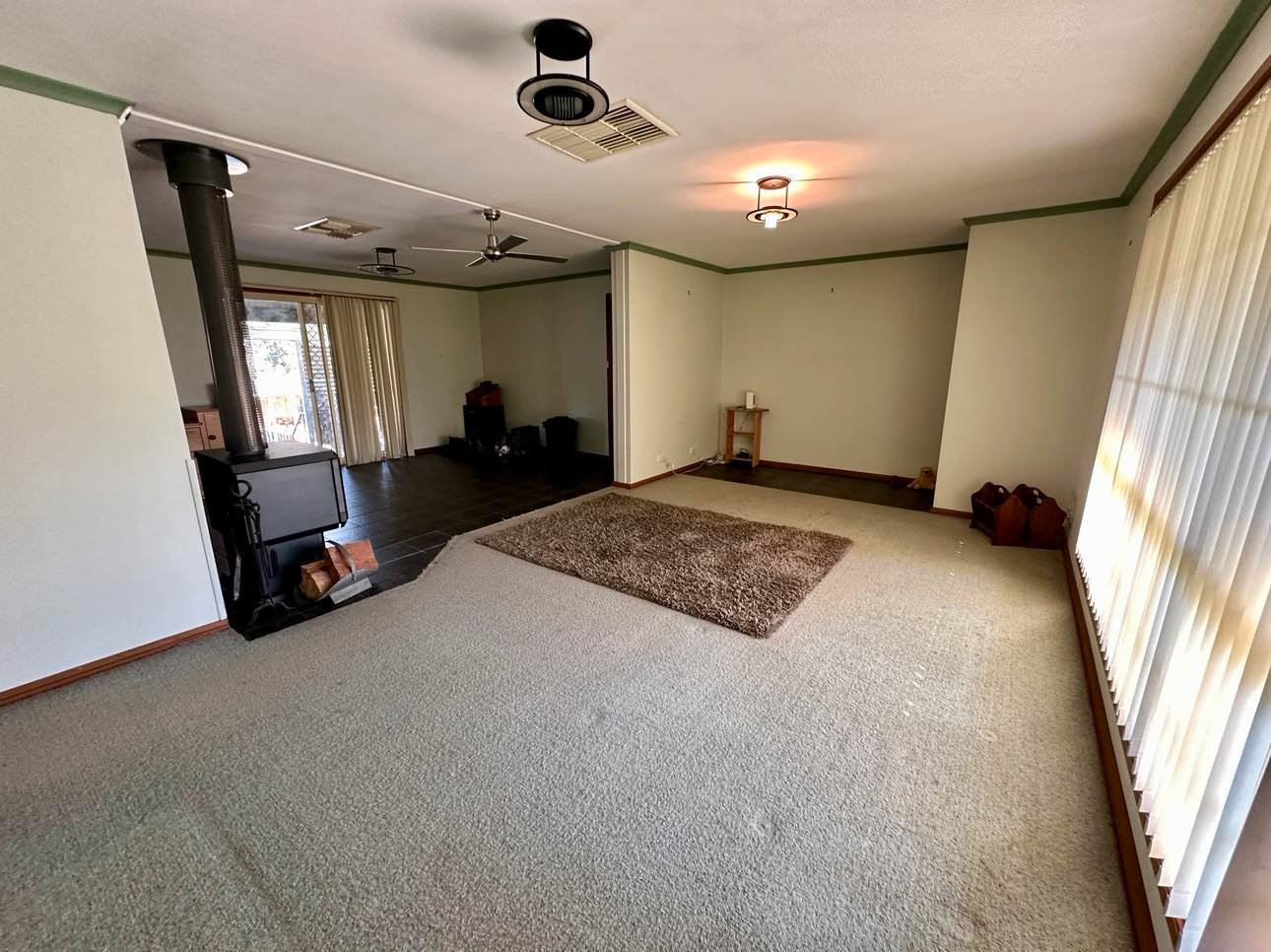 132 Albury Street TUMBARUMBA 6