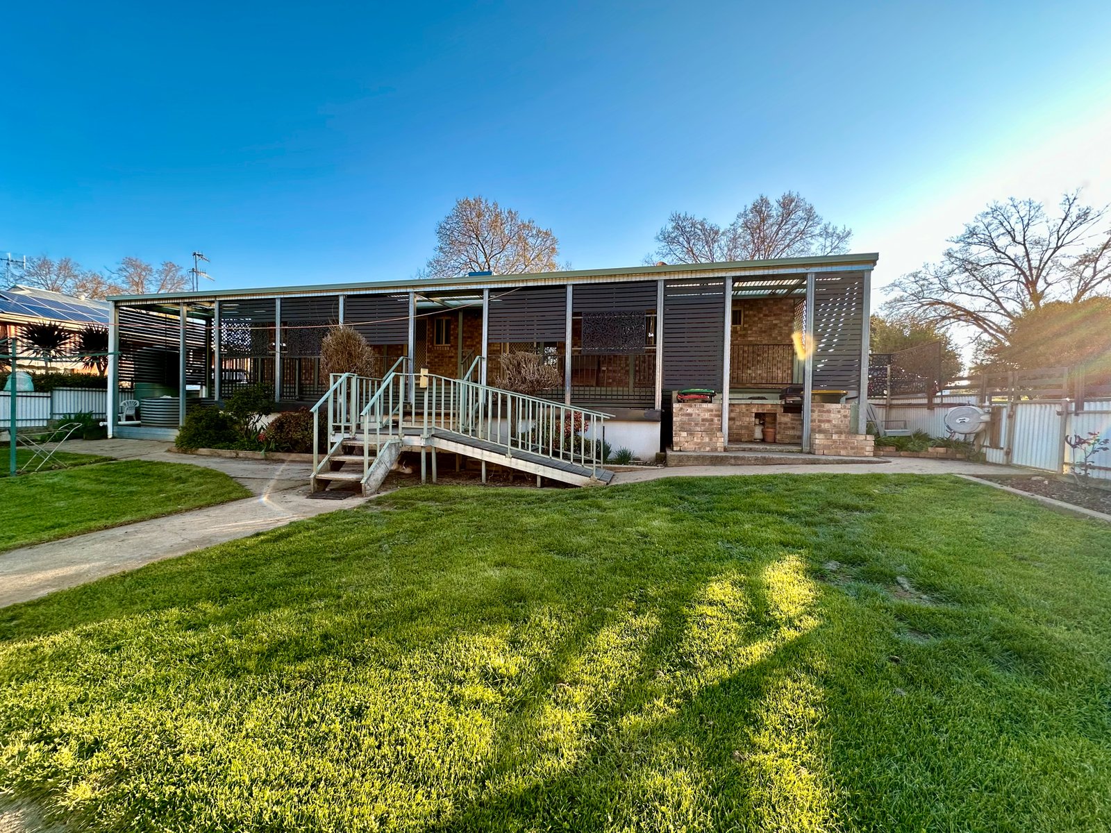 132 Albury Street TUMBARUMBA 17