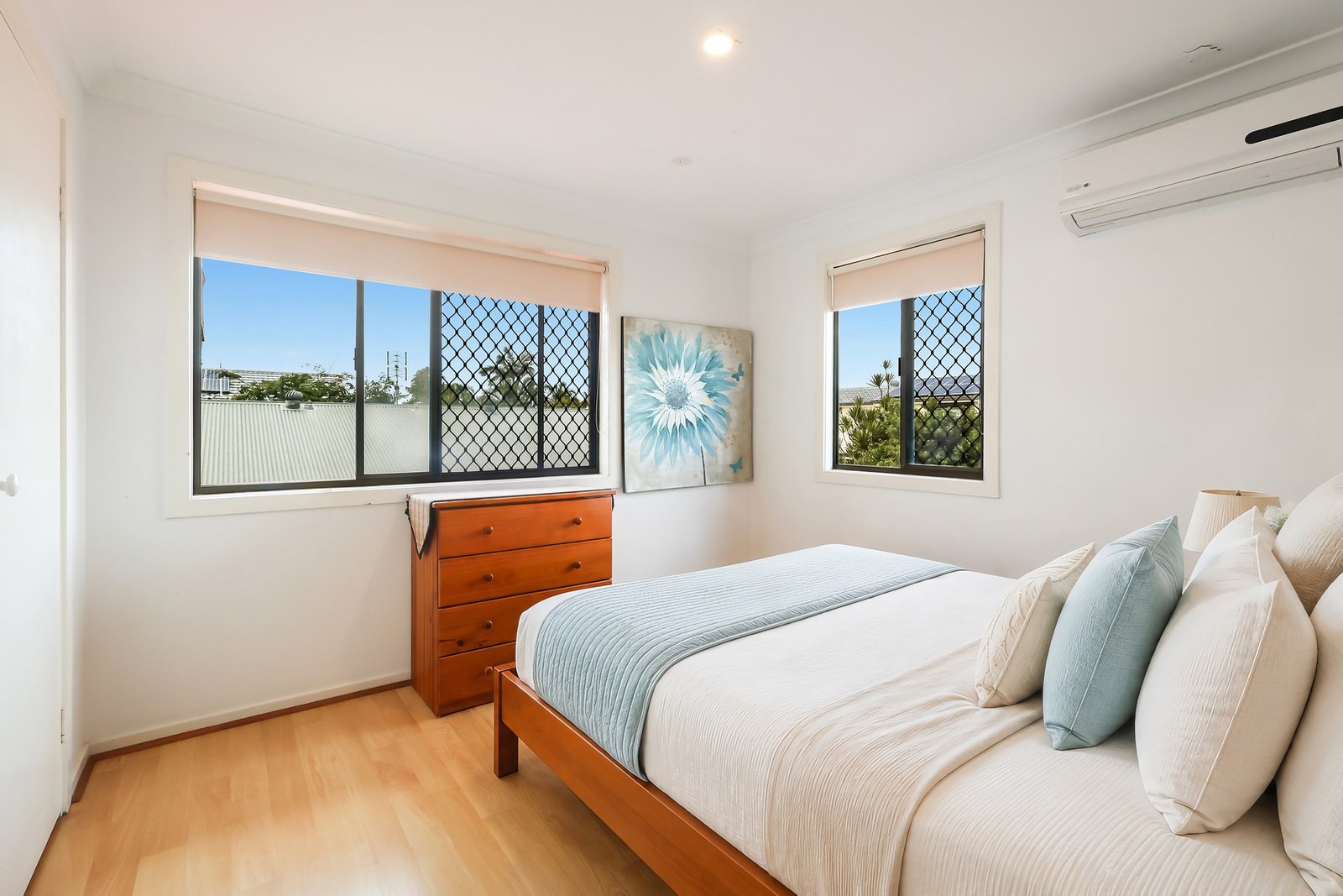 132 Ashmore Road BENOWA 13