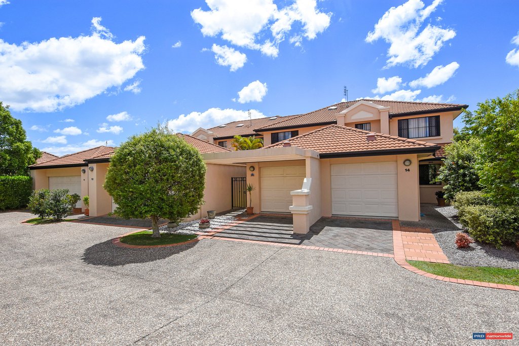 13/2 Beachcomber Court BURLEIGH WATERS 1