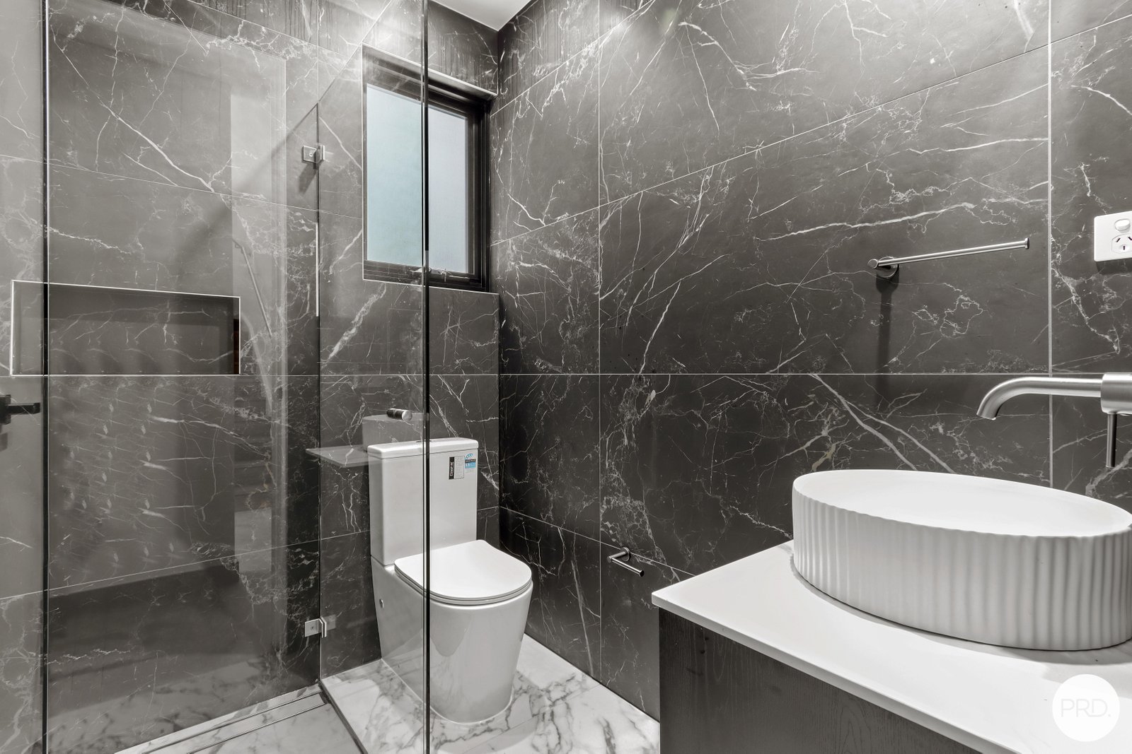 132 Birdwood Road GEORGES HALL 11