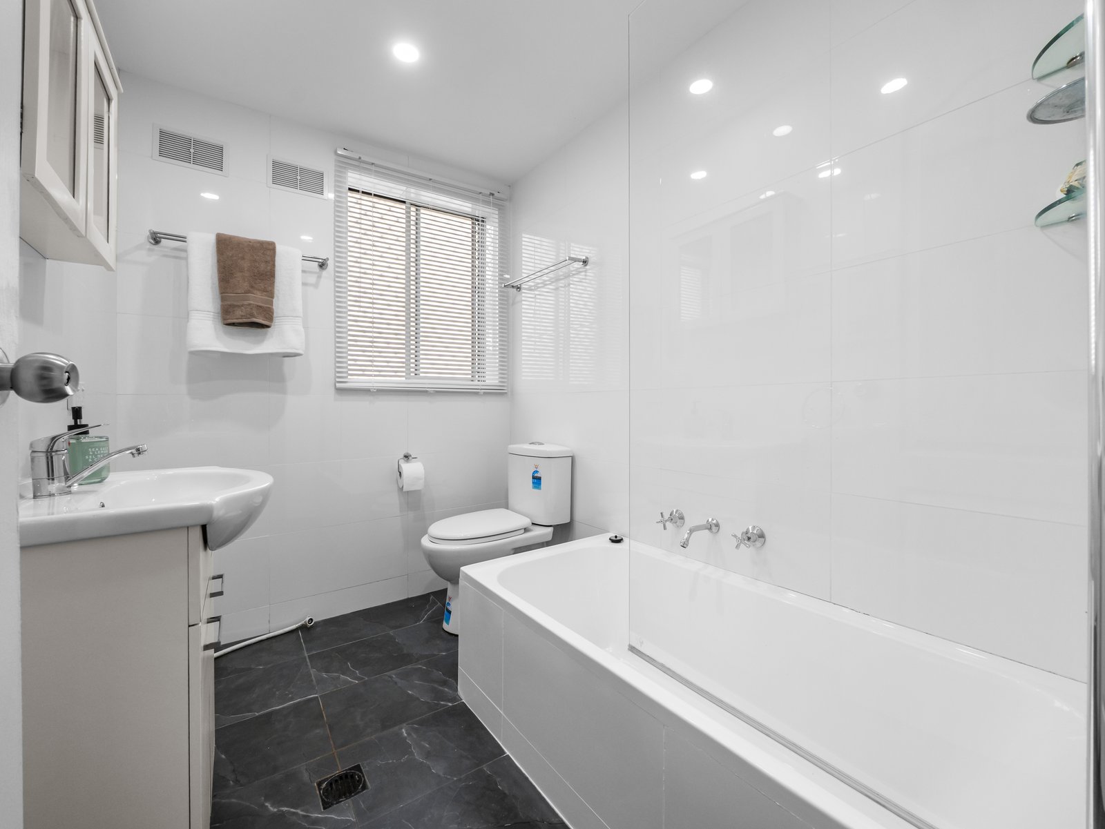 1/32 Brittain Crescent HILLSDALE 7