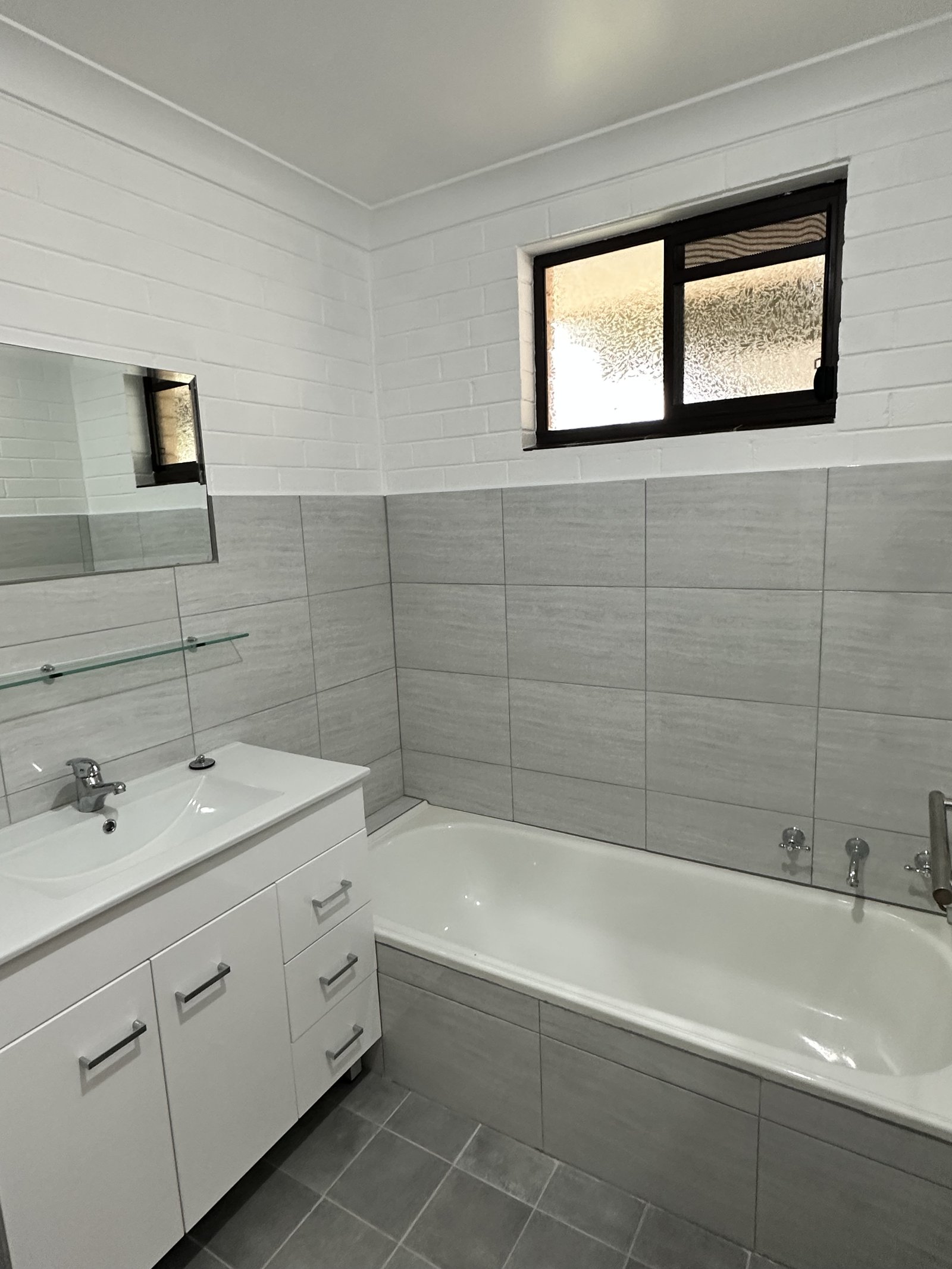 1/32 Bundara Crescent TUMUT 5