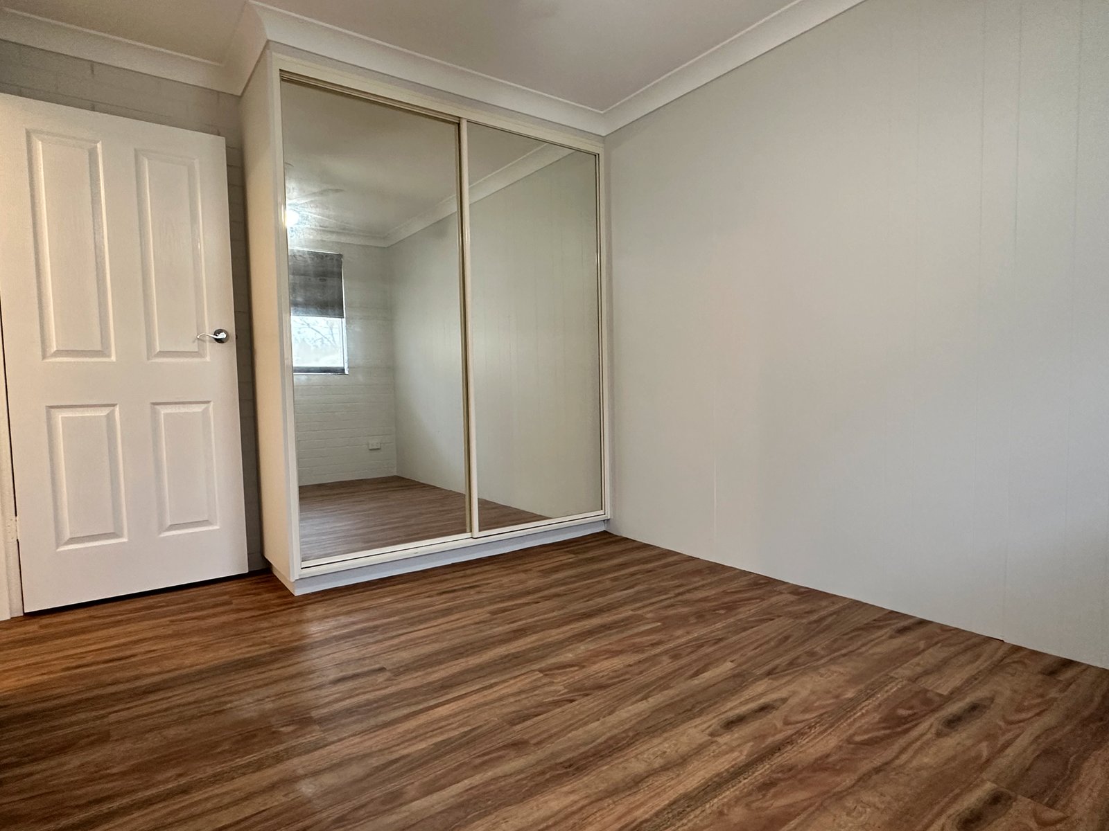 1/32 Bundara Crescent TUMUT 7