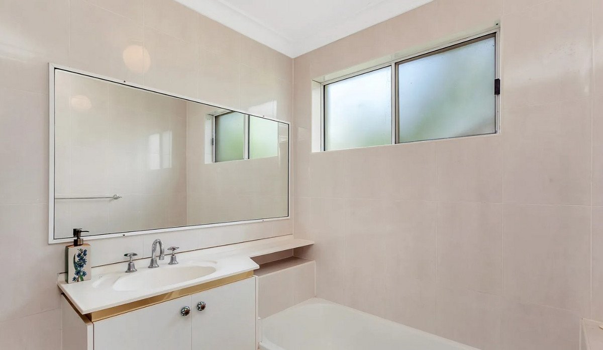 1/32 Burleigh Street Burleigh Heads 12