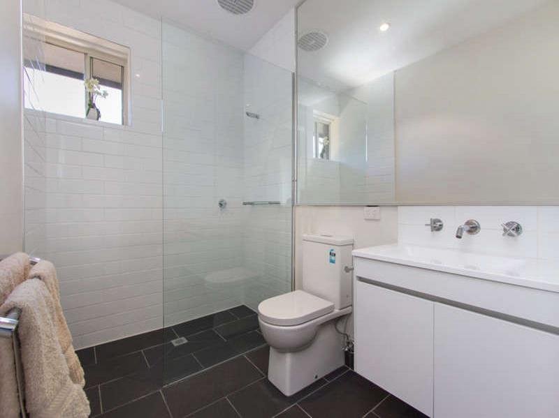 Gallery: 1/32 Donald Street