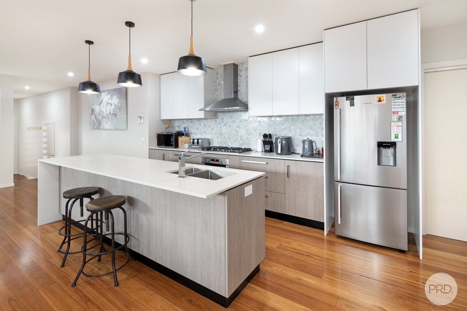 132 Finlay Street BROWN HILL 2