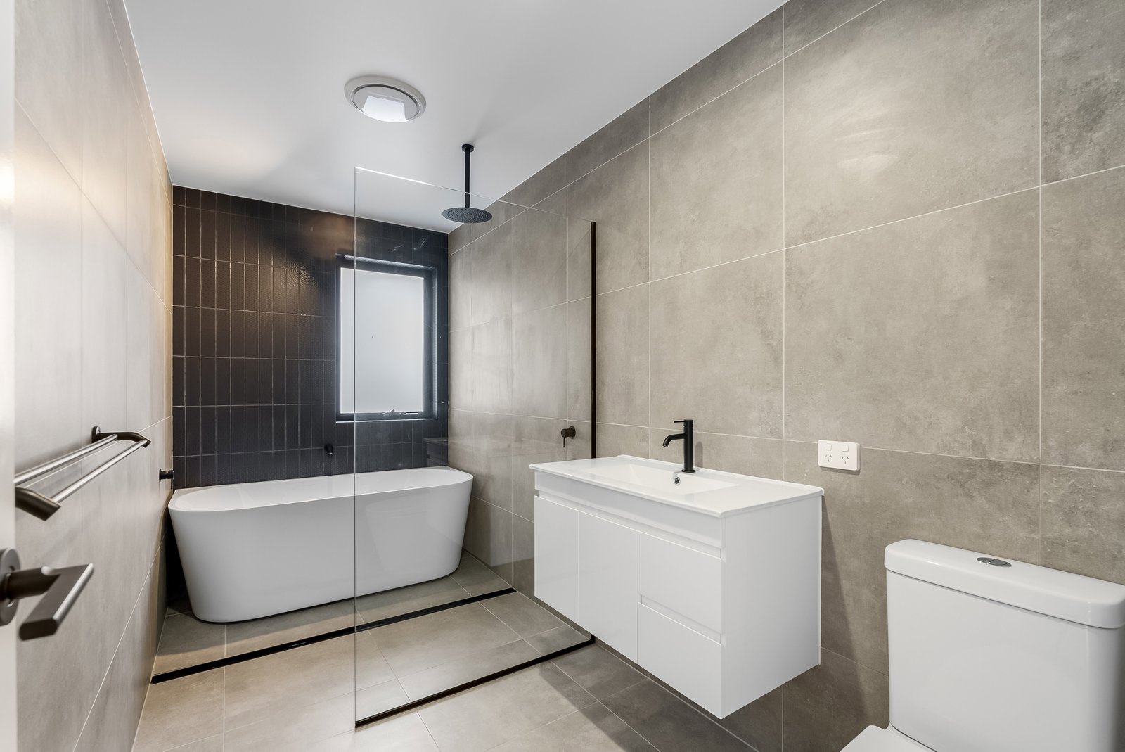 1/32 Fouche Ave  OLD BEACH 5