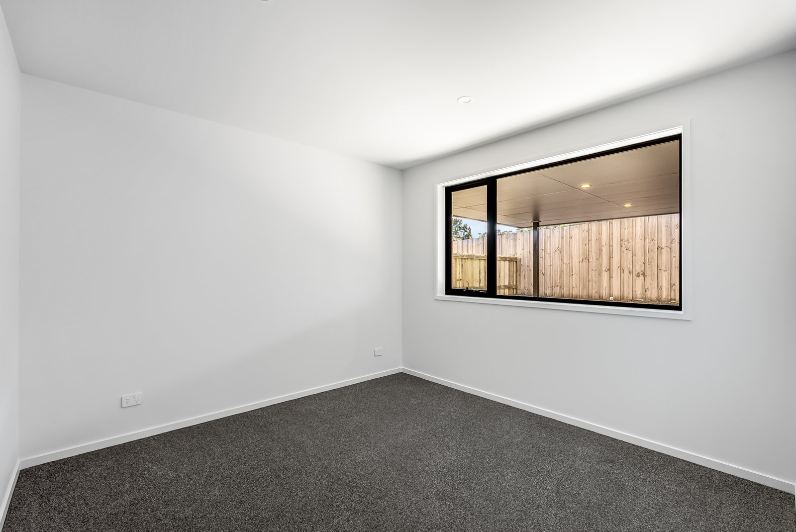 1/32 Fouche Ave  OLD BEACH 9