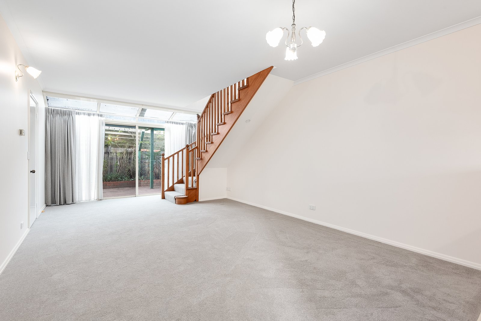 Gallery: 1/32 Glastonbury Drive