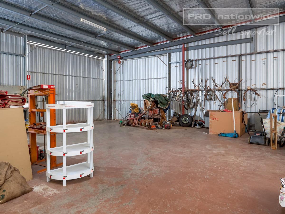 132 Hammond Avenue WAGGA WAGGA 3