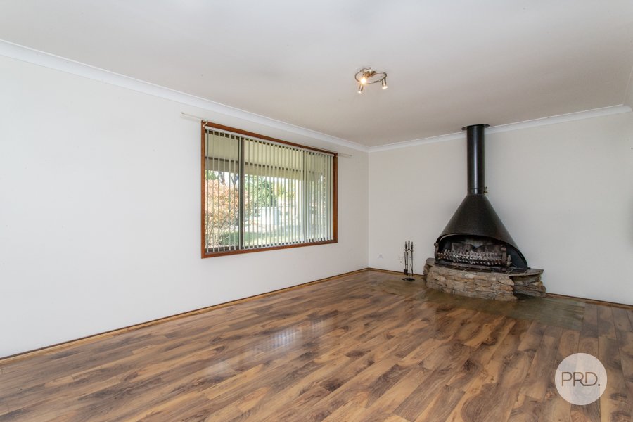 132 Hawkesbury Road SPRINGWOOD 2